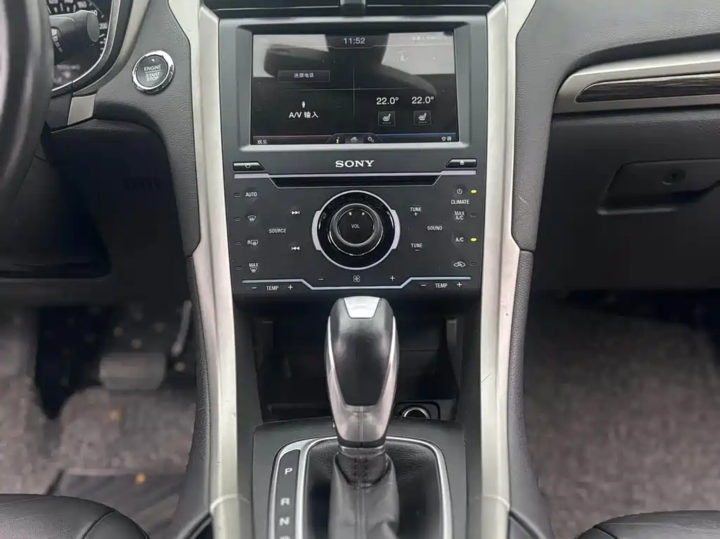 Ford Mondeo — миниатюра 16