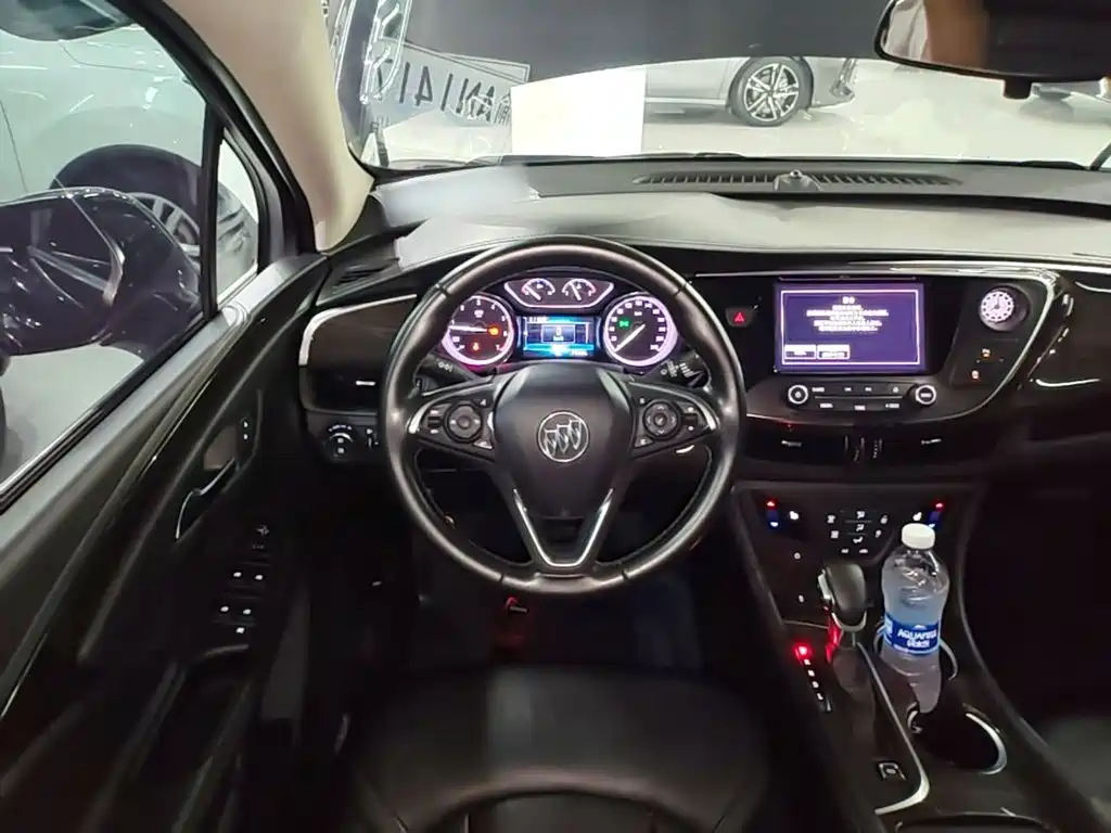 Buick Envision Plus — миниатюра 11