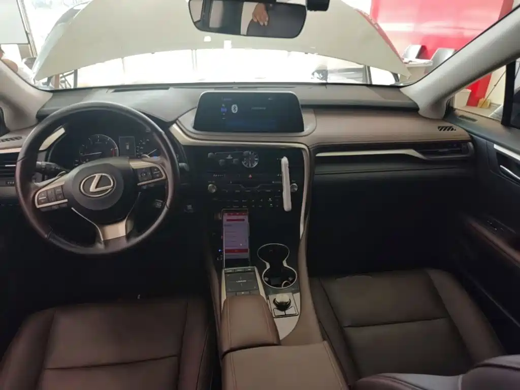 Lexus RX — миниатюра 10