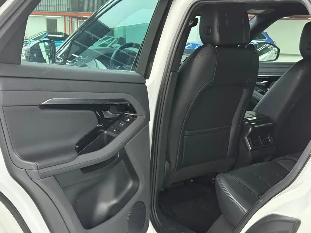 Land Rover Evoque — миниатюра 14