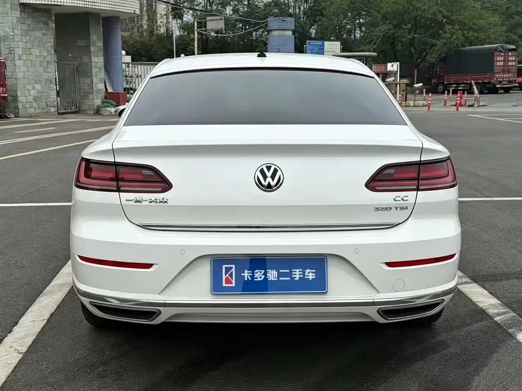 Volkswagen CC — миниатюра 8