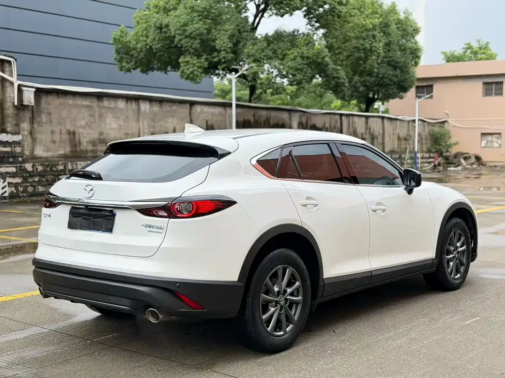 Mazda CX-4 — миниатюра 9