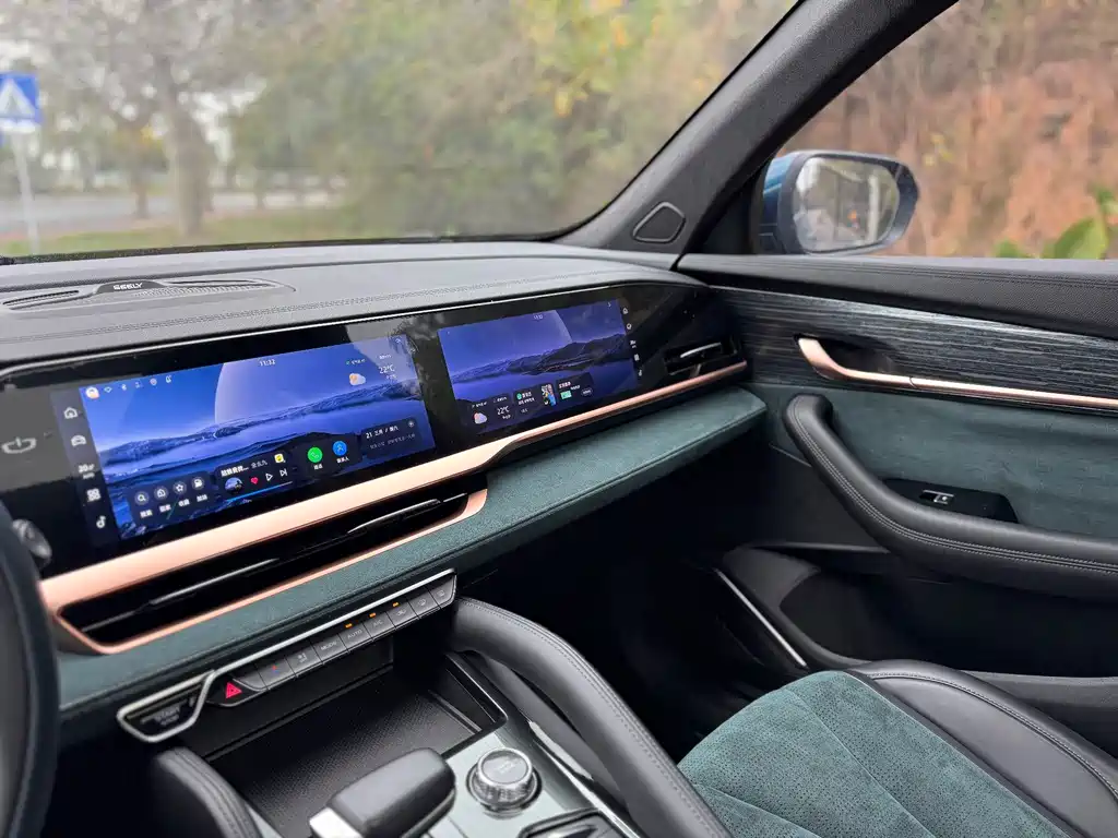 Geely Xingyue L — миниатюра 14