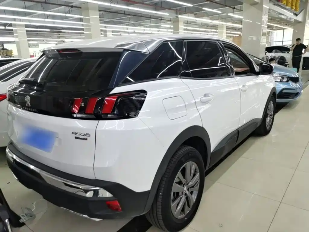 Peugeot 4008 — миниатюра 7