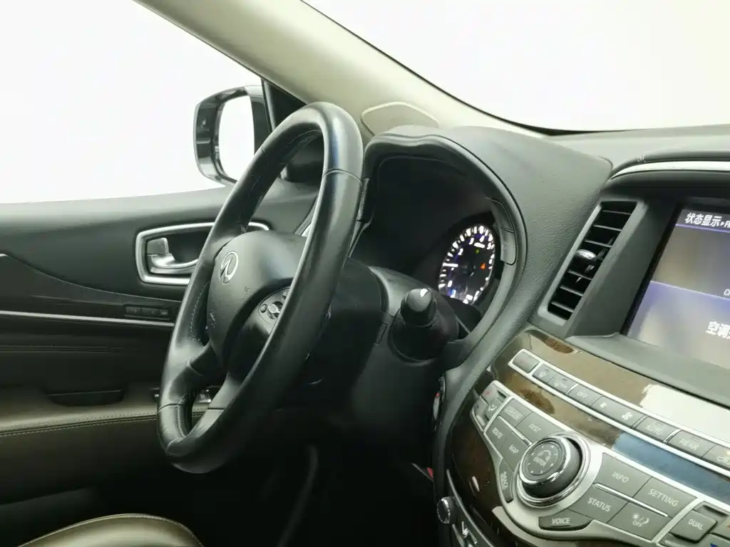 Infiniti QX60 (Import) — миниатюра 22