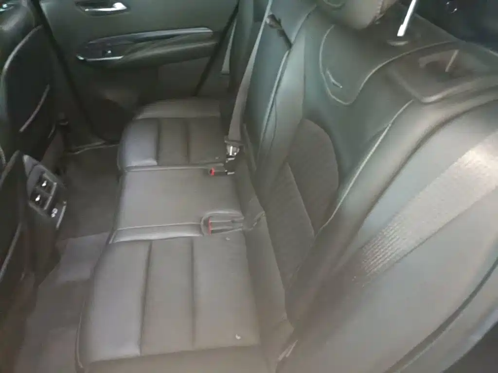 Cadillac XT4 — миниатюра 17