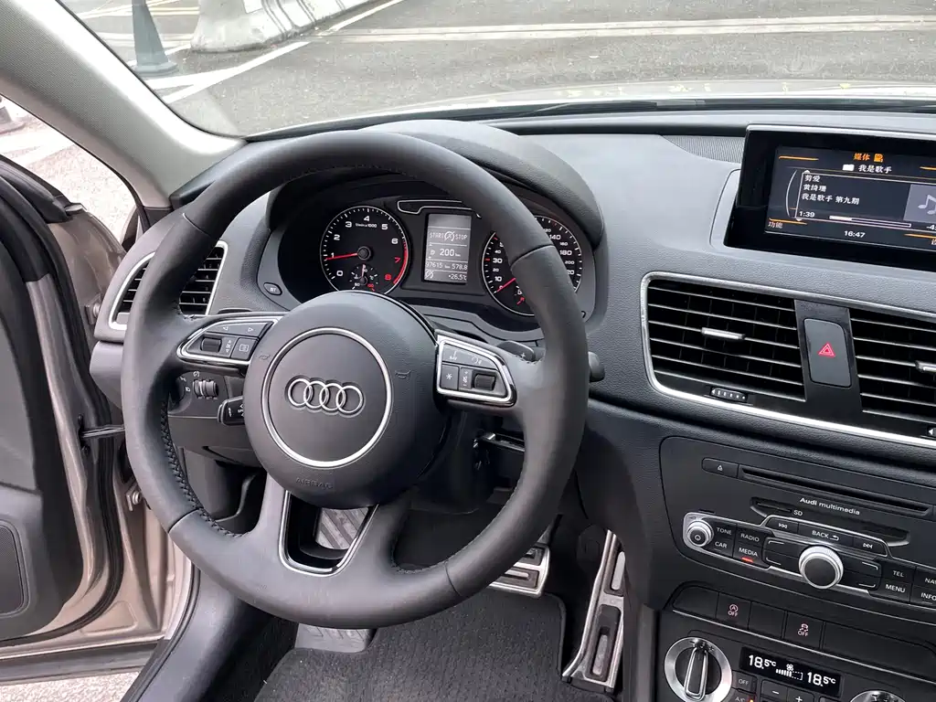 Audi Q3 — миниатюра 14