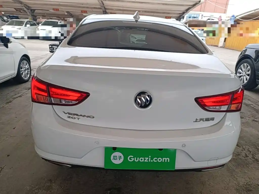 Buick Verano — миниатюра 6