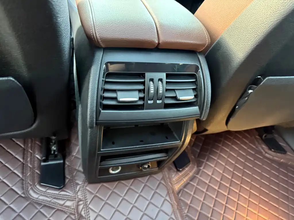 BMW X5 (Import) — миниатюра 33