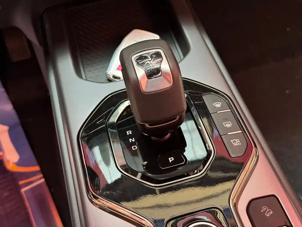 Geely Cowboy — миниатюра 10