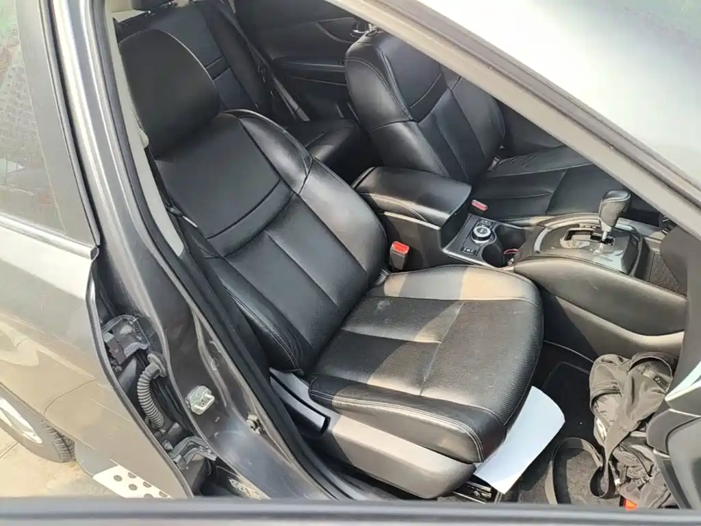 Nissan X-Trail — миниатюра 25