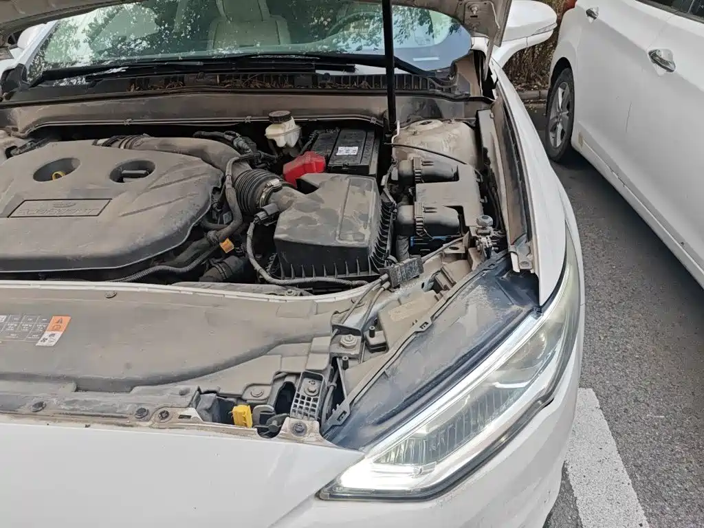 Ford Mondeo — миниатюра 21