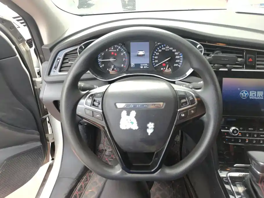Venucia D60 — миниатюра 15