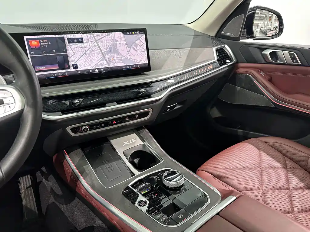 BMW X5 — миниатюра 13