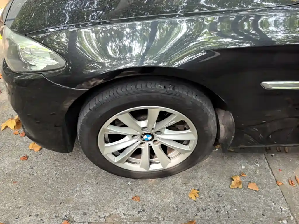 BMW 5 Series (Import) — миниатюра 23