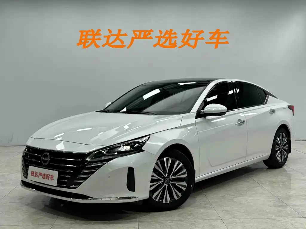 2022 Nissan Altima - zdjęcie 1 z 25
