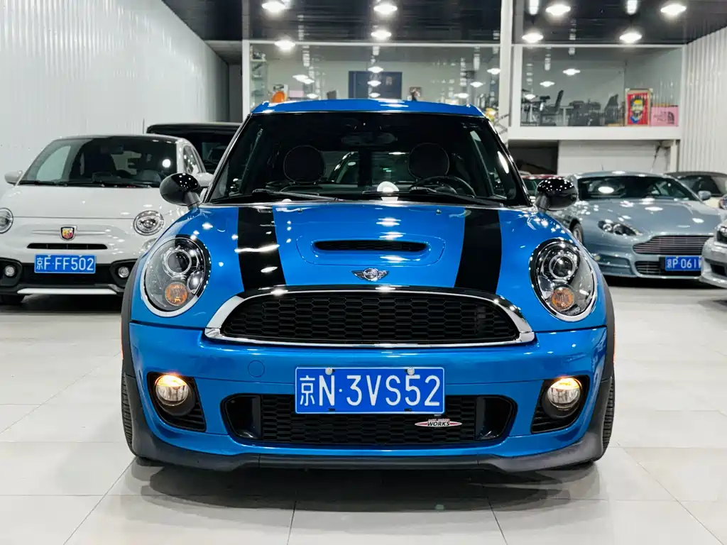 Mini JCW CLUBMAN 2010 1.6T MT