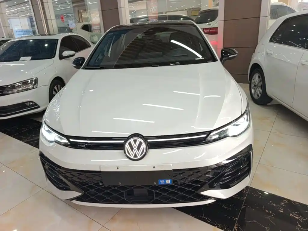 Volkswagen Golf — миниатюра 3