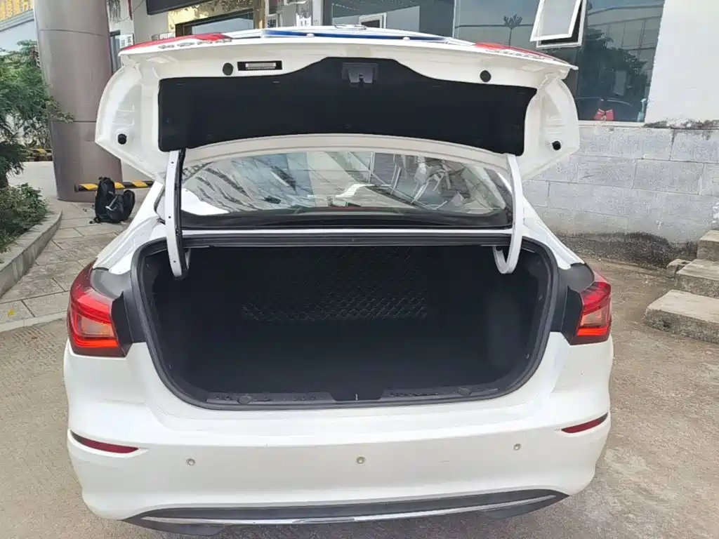 Changan Eado — миниатюра 19