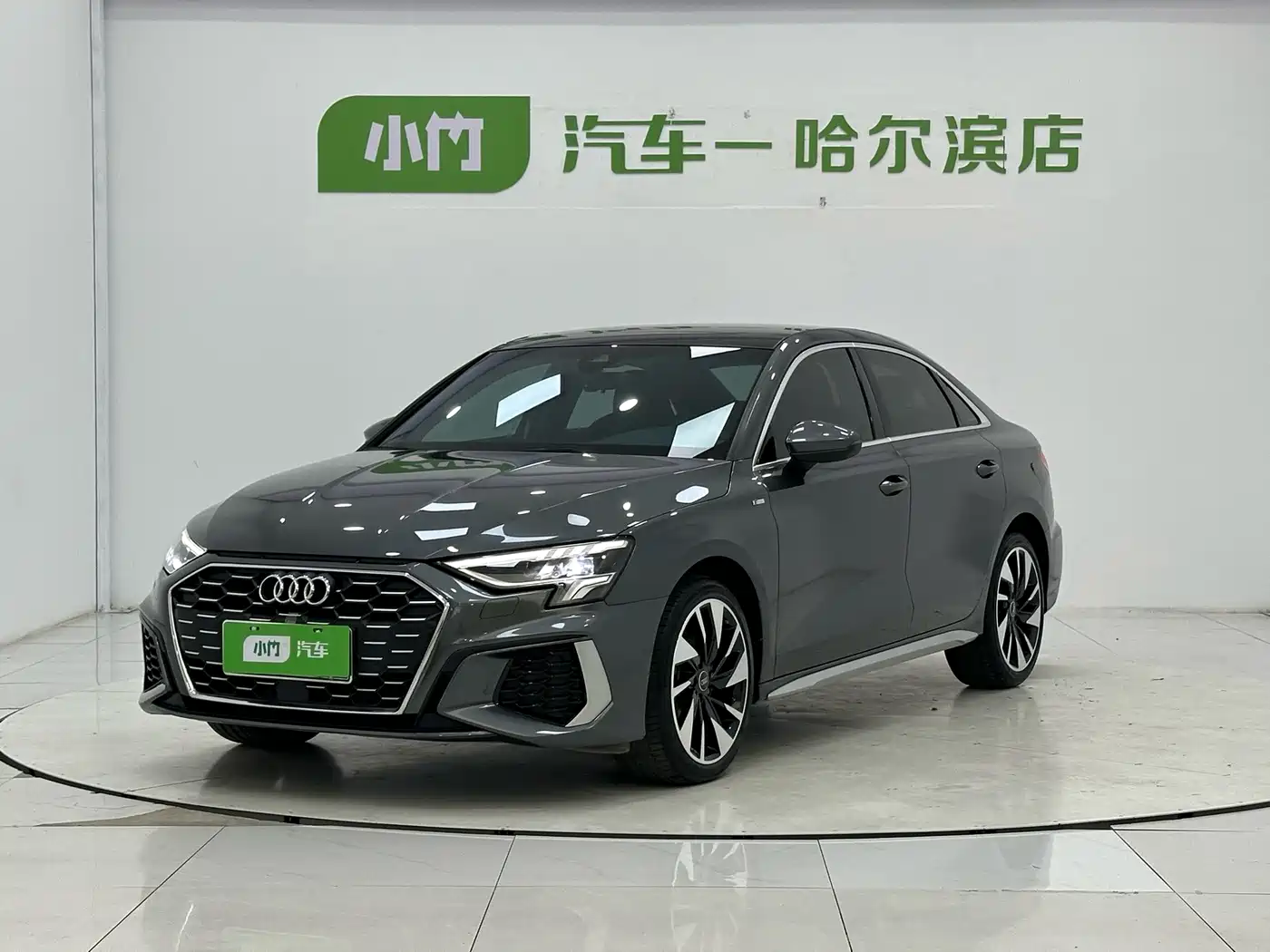 奥迪A3 2023款 改款 A3L Limousine 35 TFSI 时尚运动型 2023