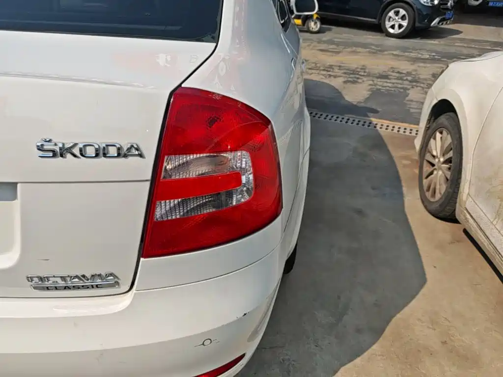 Skoda Octavia — миниатюра 8