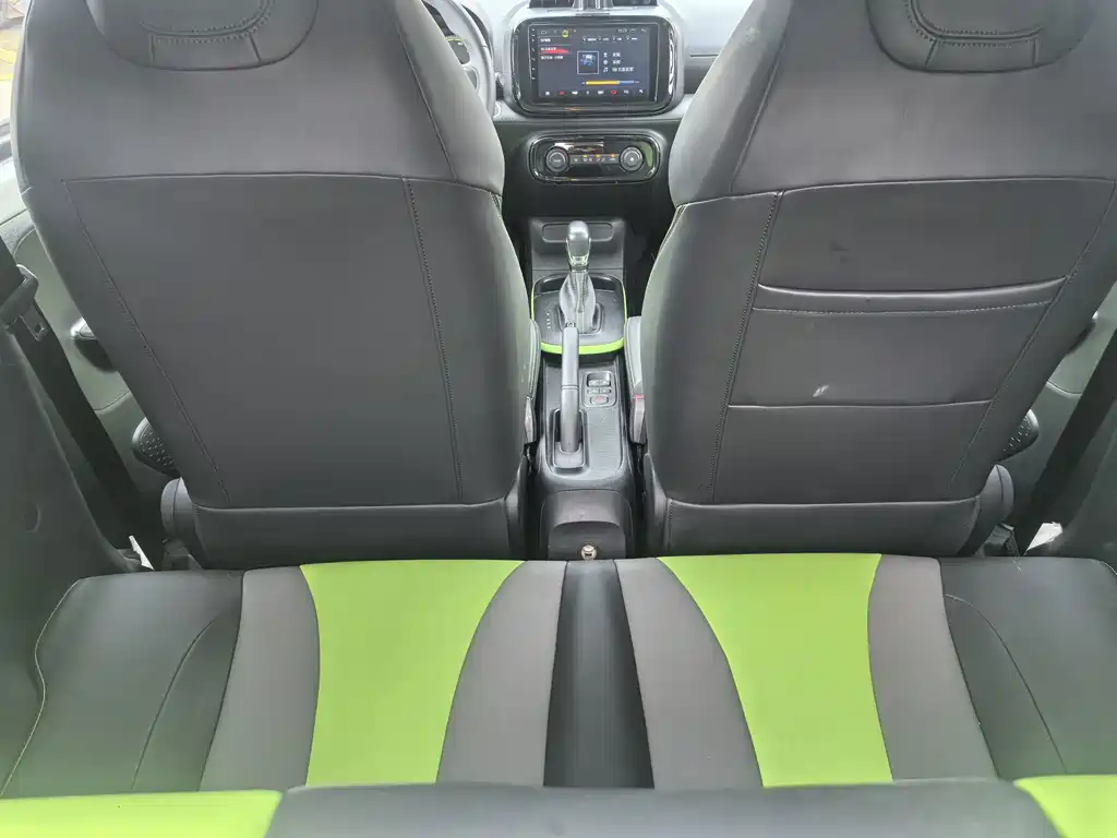 Roewe Clever — миниатюра 14