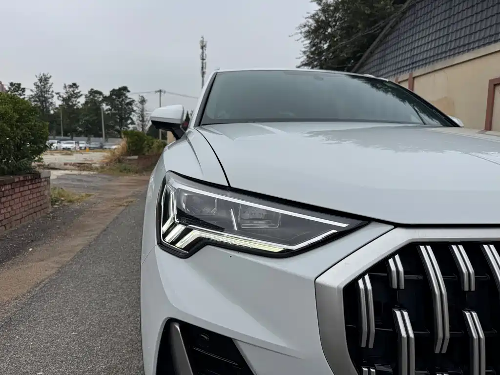 Audi Q3 — миниатюра 24