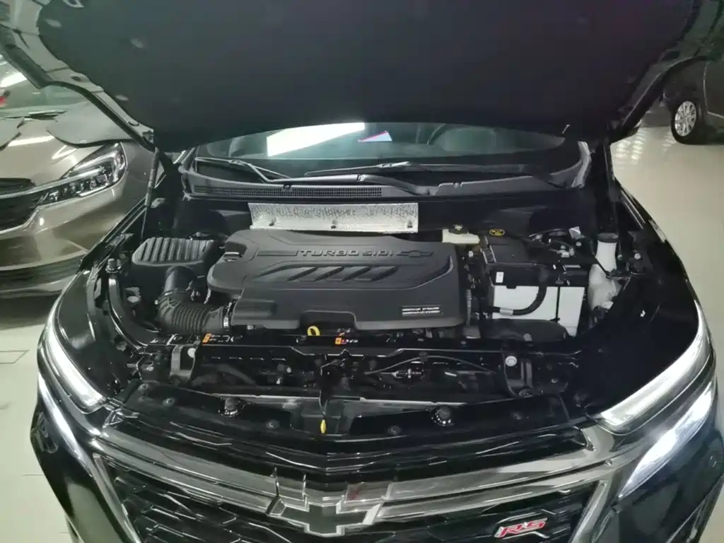 Chevrolet Equinox — миниатюра 20