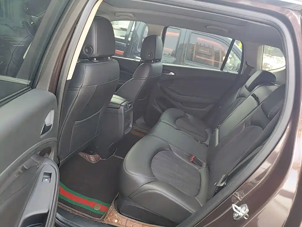 Buick Envision Plus — миниатюра 14