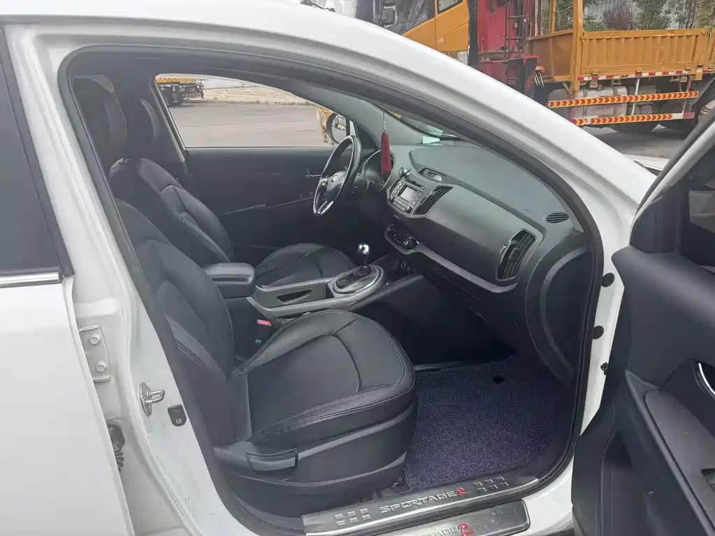 Kia Sportage — миниатюра 13