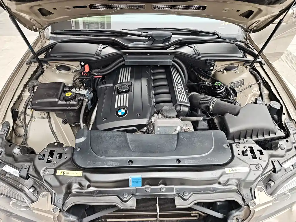 BMW 7 Series — миниатюра 25
