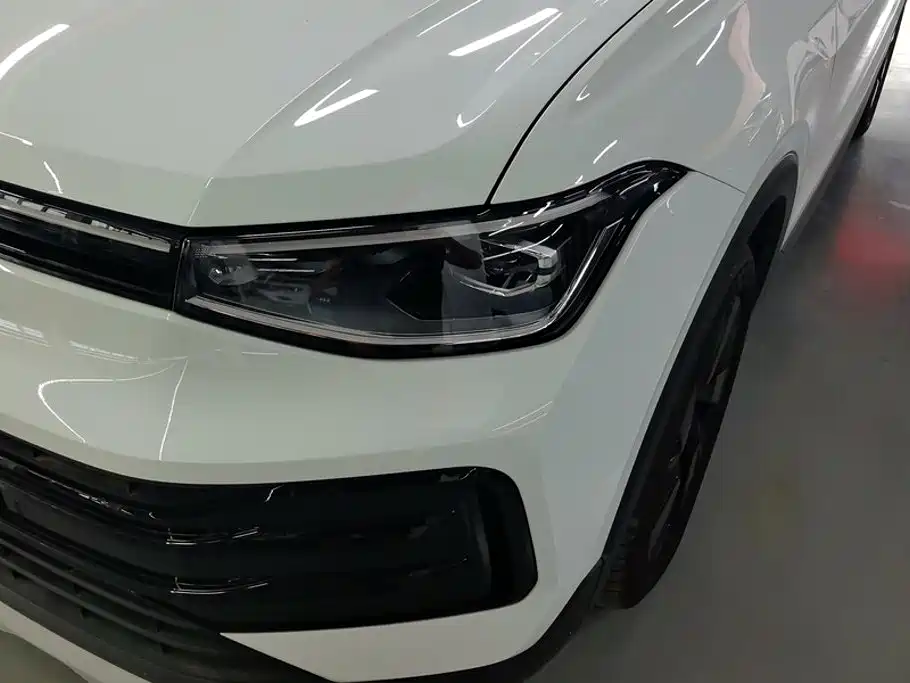 Volkswagen Tharu — миниатюра 5