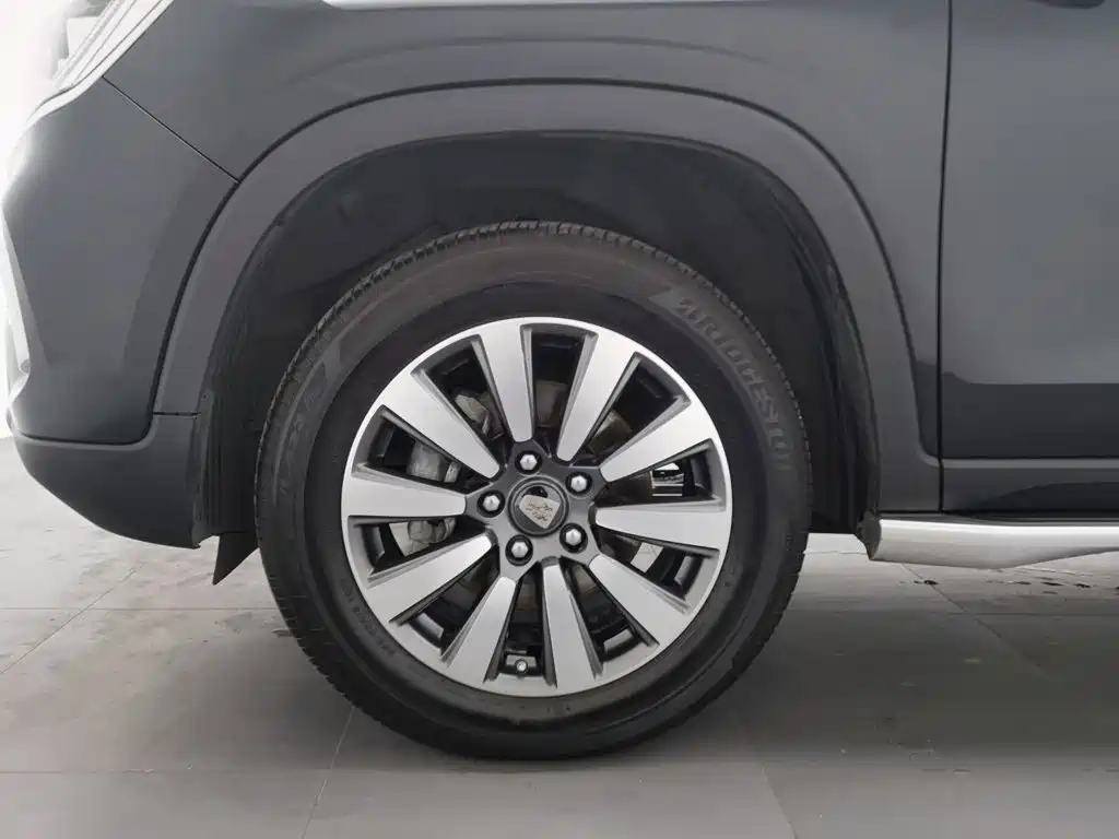 Roewe RX8 — миниатюра 17