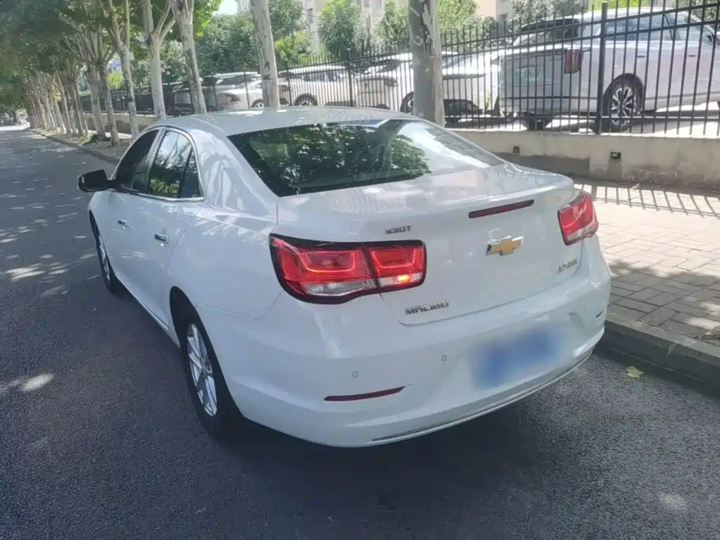 Chevrolet Malibu — миниатюра 5