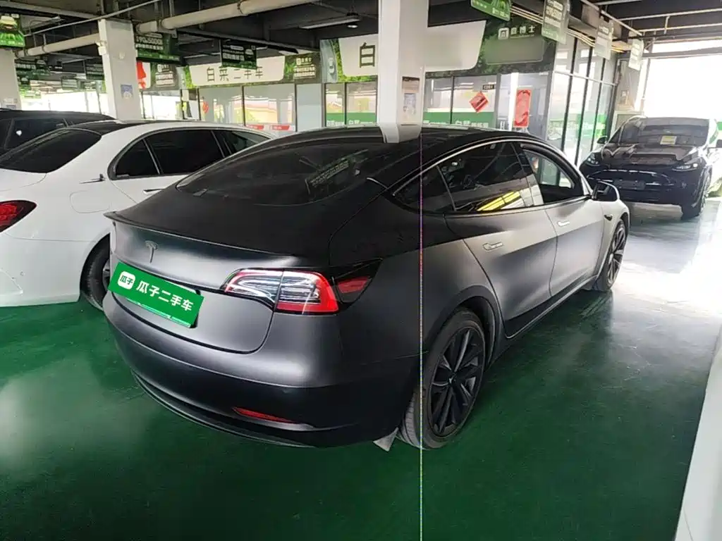 Tesla Model 3 — миниатюра 7
