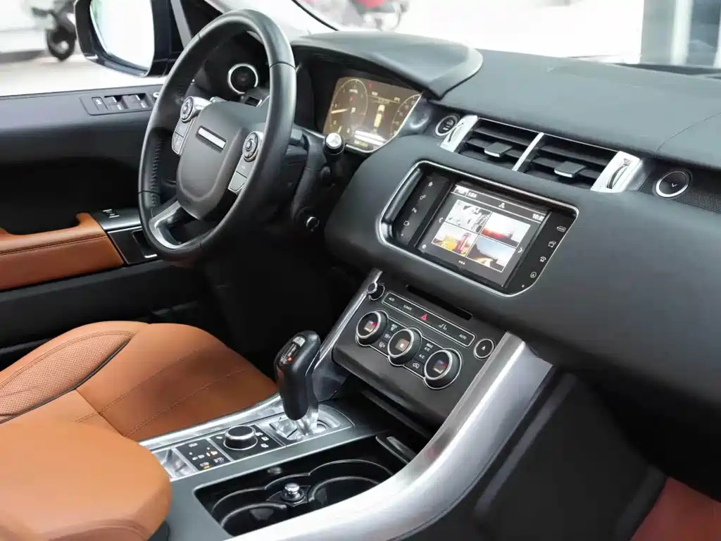 Land Rover Sport — миниатюра 5