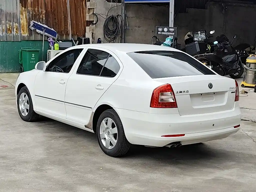 Skoda Octavia — миниатюра 14