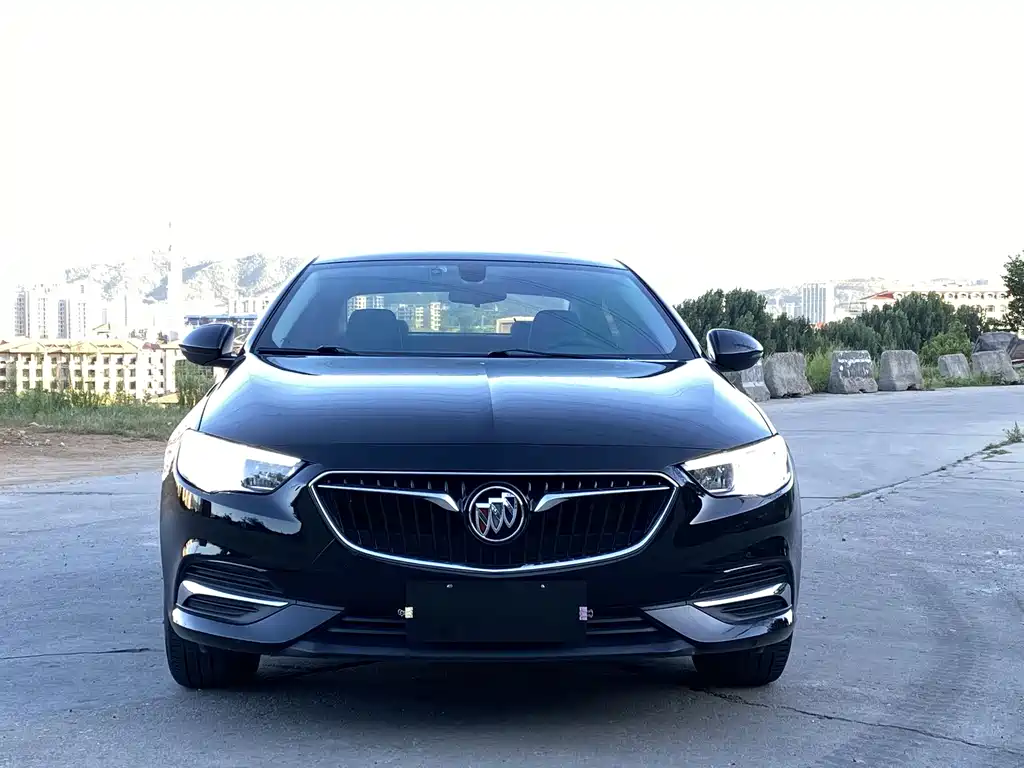 Buick Regal — миниатюра 2