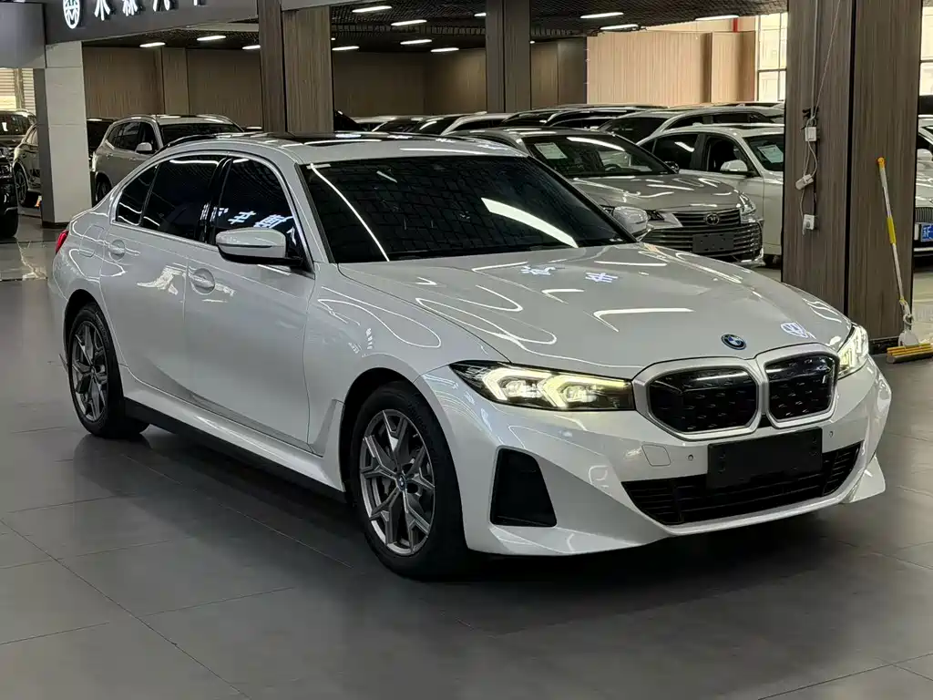 BMW i3 — миниатюра 3