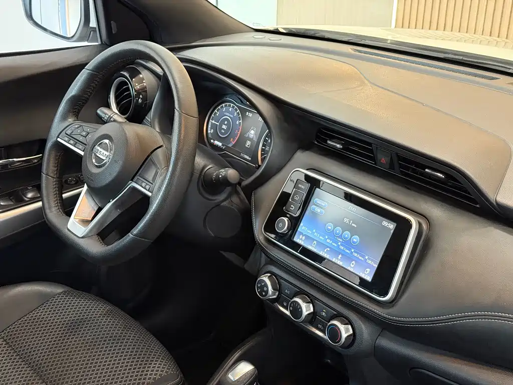 Nissan Kicks — миниатюра 9