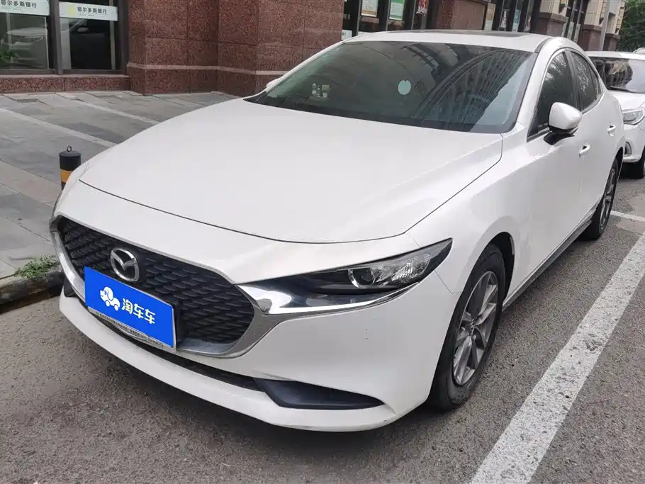 Купить Mazda 3 Axela