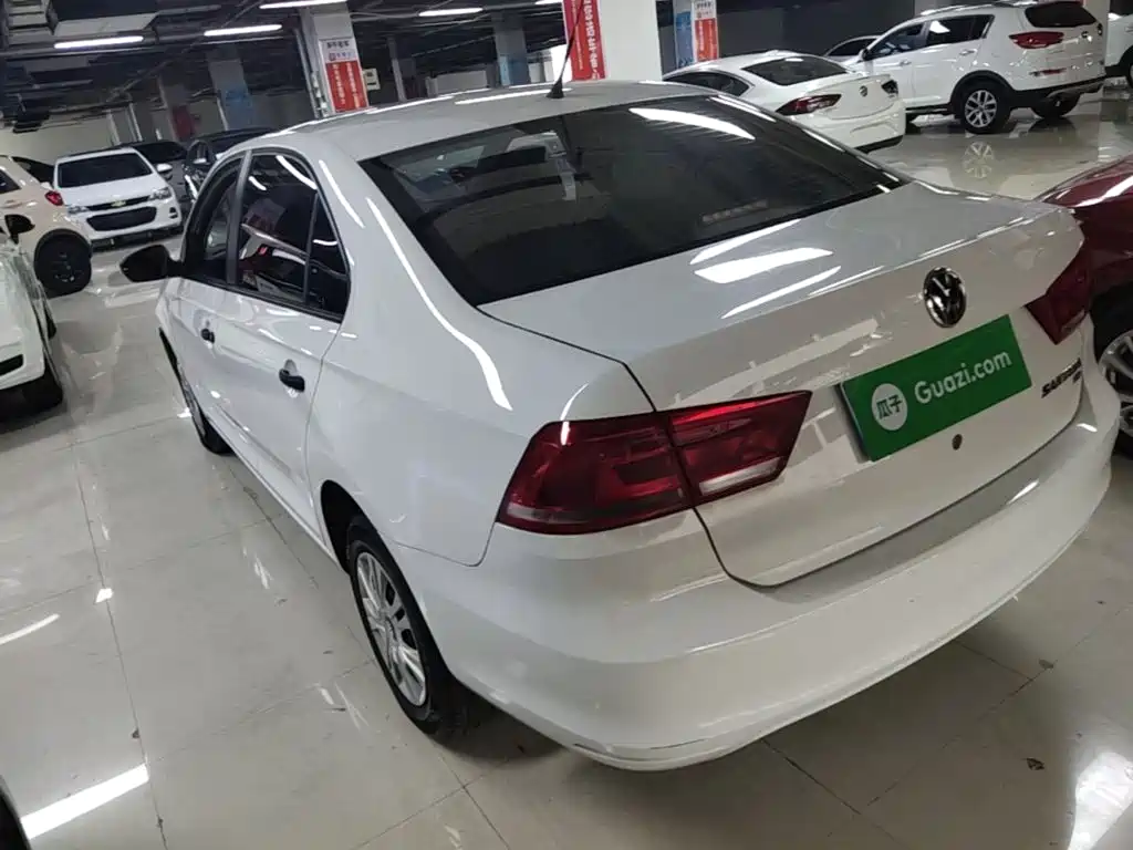 Volkswagen Santana — миниатюра 5