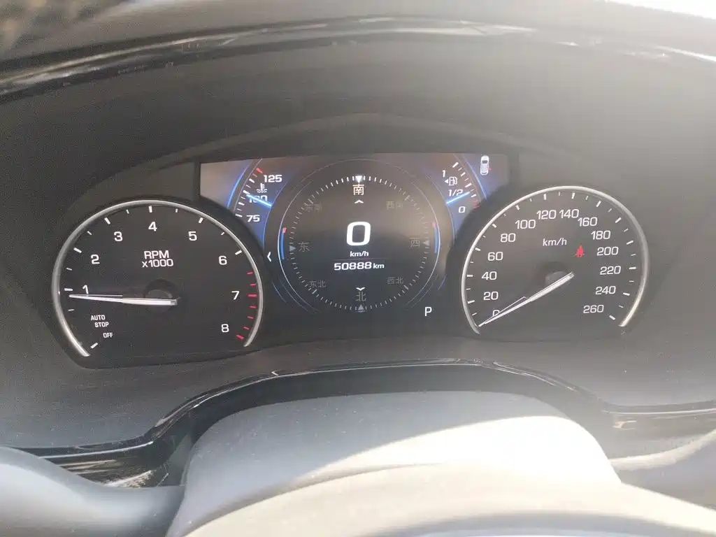 Cadillac XT5 — миниатюра 12