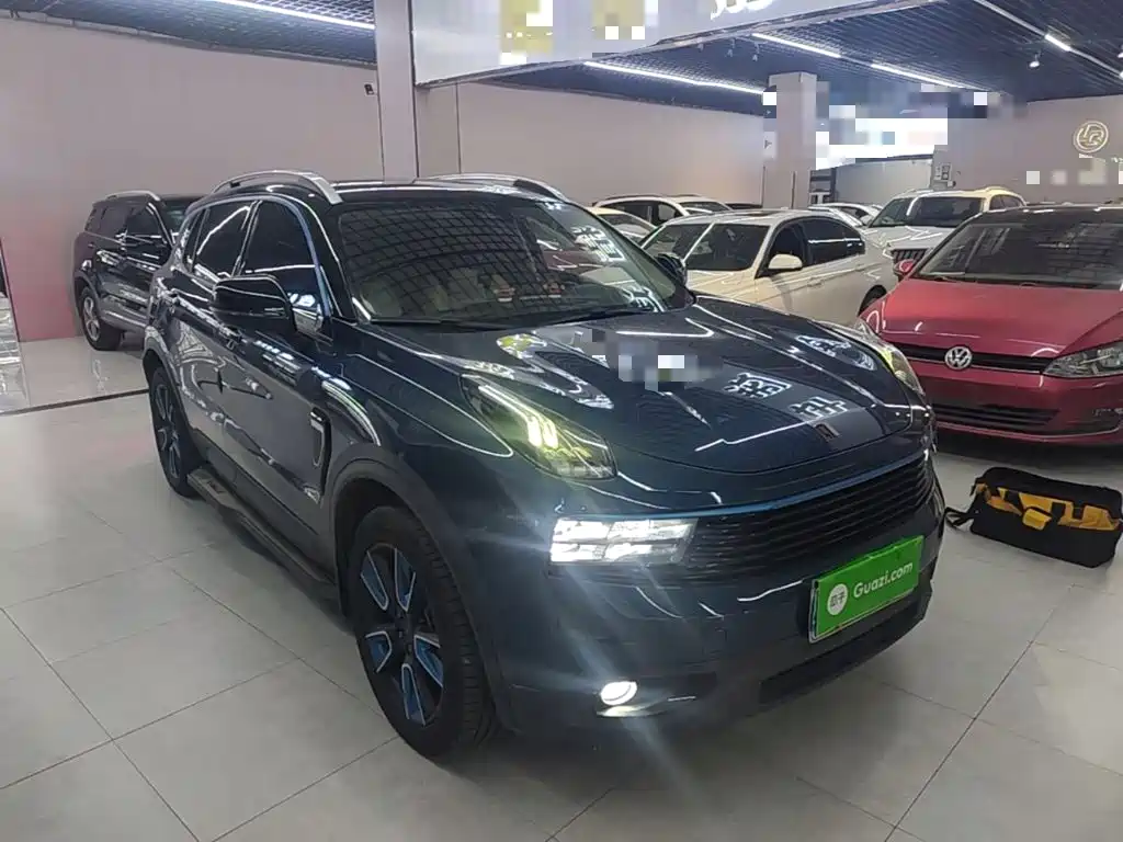 Lynk & Co 01 — миниатюра 4