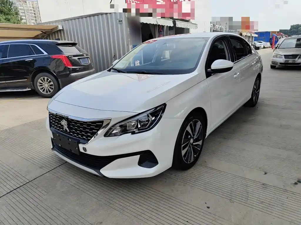 Peugeot 408