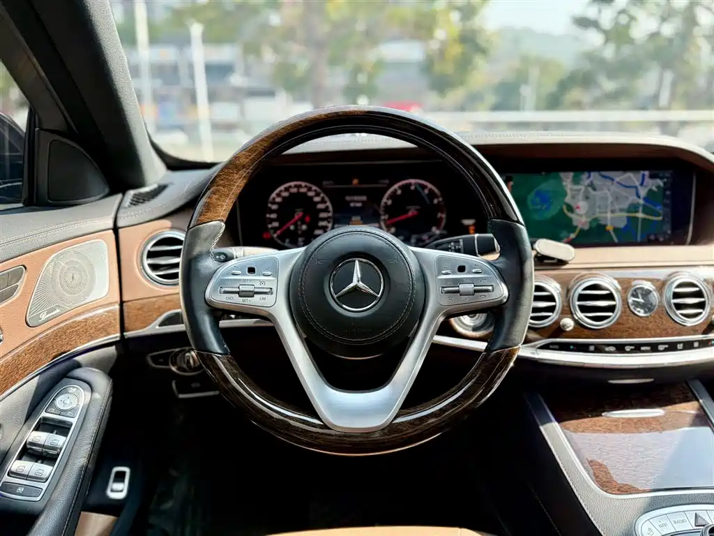 MERCEDES-BENZ S CLASS
