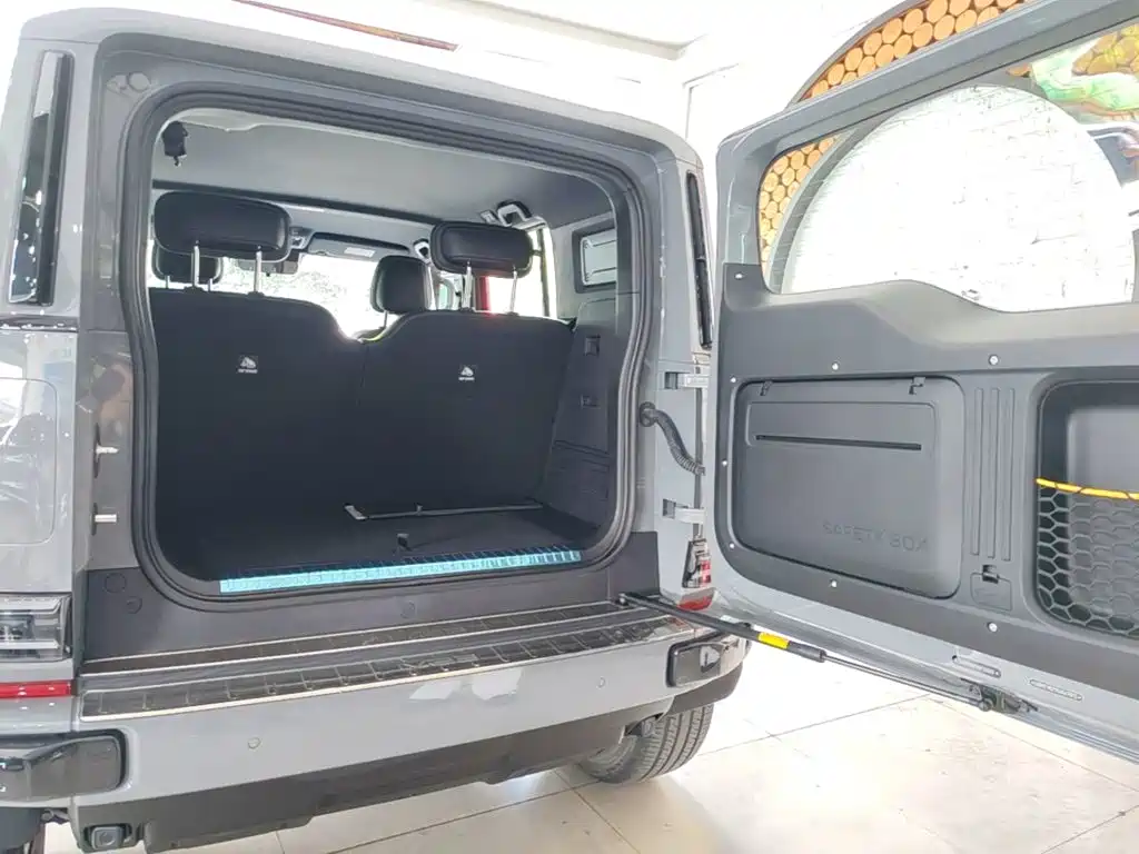 iCAR Автомобиль SuperV23 — миниатюра 19