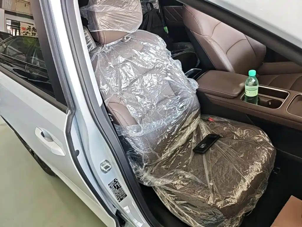 Wuling Звездный свет 730 Новая энергия — миниатюра 25