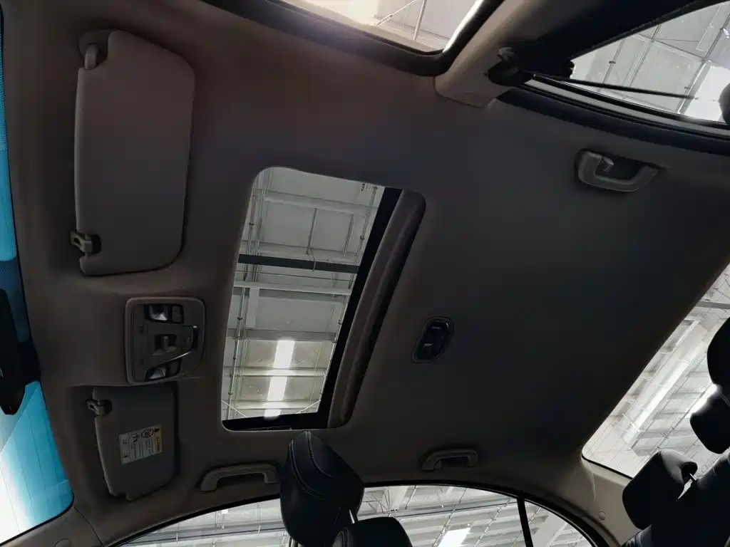 Geely Emgrand — миниатюра 14