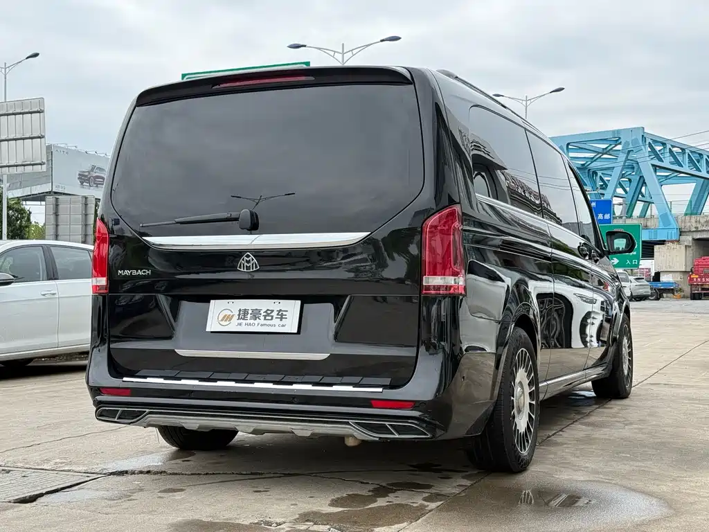 Mercedes-Benz V-Class — миниатюра 9